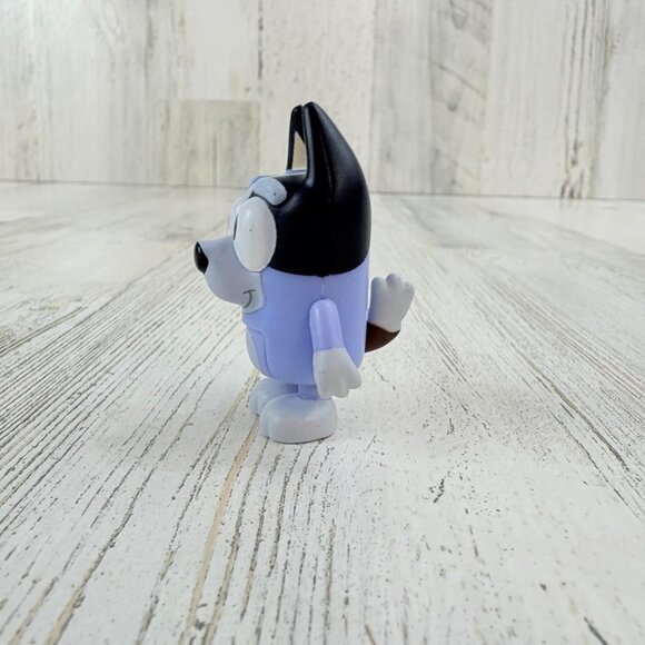 Bluey Figure Socks Heeler Cousin Puppy AND Standing Replacement Family Blue NEW - Picture 10 of 16